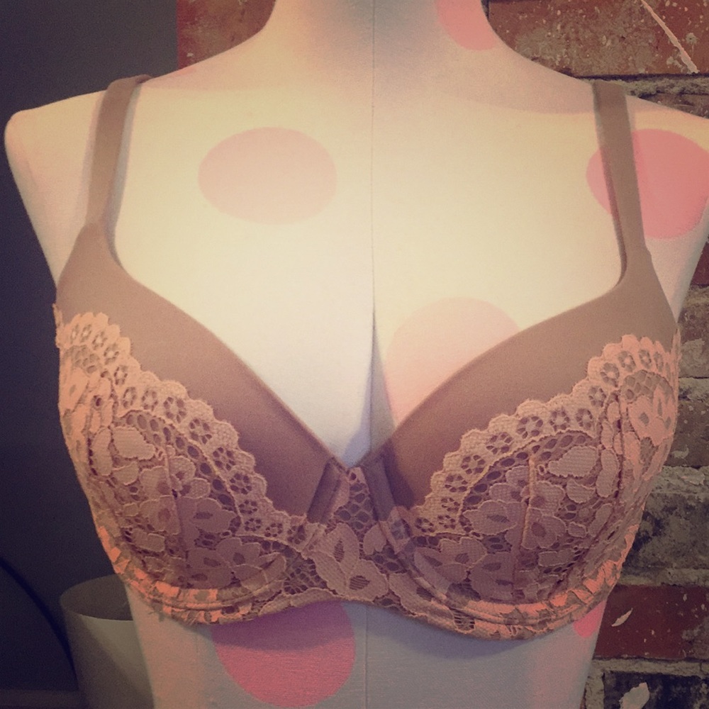 Body by Victoria Demi 32 DD